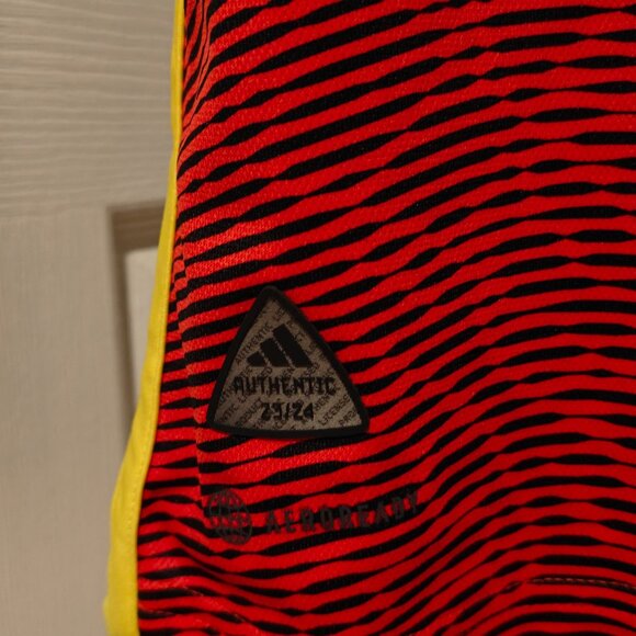 Seattle Sounders 2023/24 Away Jersey NWT Adidas Men's 2XL Bruce Lee Soccer Shirt - Picture 6 of 16